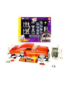 Phoenix Toys "Car Show Trophy Winner" 1/24 Scale Accessories Set (Model 18410)