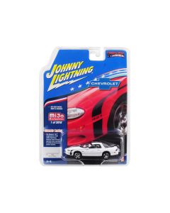 Johnny Lightning 2002 Chevy Camaro ZL1 427 - Arctic White, Black Stripes - 1/64 Diecast