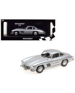 Minichamps 1955 Mercedes Benz 300 SL (W198) Silver 1/18 Diecast Model - Limited Edition
