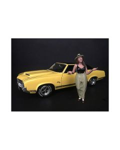 American Diorama "Hanging Out II" Tanya Figurine - 4-Inch Scale Model (MPN: 38188)