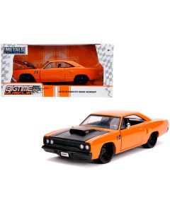 Jada 1970 Plymouth Road Runner - Orange & Black, 1/24 Scale Diecast Model Car