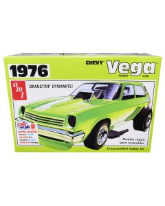 AMT 1976 Chevrolet Vega Funny Car 1/25 Scale Model Kit (Skill 2) AMT1156