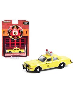 Greenlight 1982 Plymouth Gran Fury - Detroit Fire Department Battalion Chief #1 - 1/64 Scale Diecast