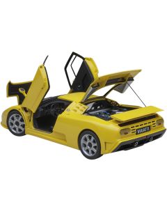 Autoart Bugatti EB110 SS Super Sport - Giallo Bugatti Yellow w/ Silver Wheels - 1/18 Scale Model Car