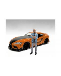 American Diorama Car Meet 3 Figurine 6 - 1/24 Scale - 3-inch Poly-Resin