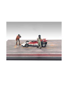 American Diorama 'Race Day' Figures Set #2 (1/43 Scale) - Add Life to Your Diorama!