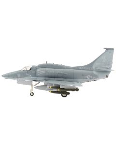 Hobby Master Douglas A-4F Skyhawk VMA-142 "Flying Gators" 1/72 Diecast Model (HA1435)