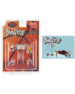 American Diorama "Ballers" 1/64 Scale Diecast Figure Set: Limited Edition (4 Figures + Hoop)