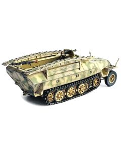 Dragon Models Sd.Kfz. 251/7 Ausf.D Pionierpanzerwagen 1/72 Scale "NEO Dragon Armor" Series