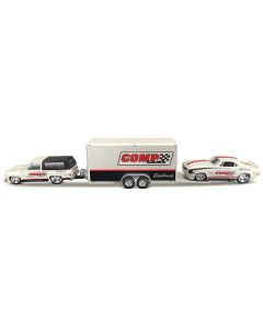 Maisto Team Haulers: 1979 Chevy K5 Blazer (White/Black) & 1968 Camaro Z/28 (White Stripes) with Enclosed Trailer - 1/64 Diecast
