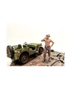 American Diorama 4X4 Mechanic Figure 1: 1/18 Scale - Hand-Painted Poly-Resin, 4-Inch
