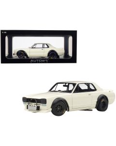 Autoart 1972 Nissan Skyline GT-R (KPGC-10) Racing White "Millennium" 1/18 Scale Diecast Model Car