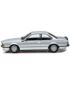 Minichamps 1982 BMW 635 CSi Silver Metallic 1/18 Scale Diecast Model Car