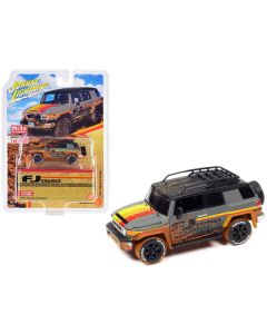 Johnny Lightning 2007 Toyota FJ Cruiser (Muddy Version) - Gray with Stripes, Roofrack, 1/64 Diecast (Limited Edition /4800)