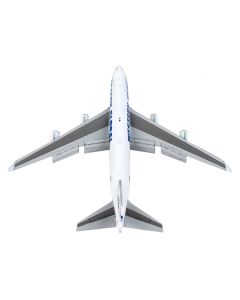 GeminiJets Boeing 747-400F "Western Global" 1/400 Diecast Model Airplane - Flaps Down, White with Blue Stripes (GJ2015F)