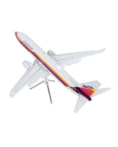 GeminiJets American Airlines AirCal Boeing 737-800 (N917NN) Flaps Down 1/200 Diecast Model