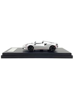 LCD Models McLaren Elva Convertible - White w/ Carbon Red Stripes - 1/64 Diecast