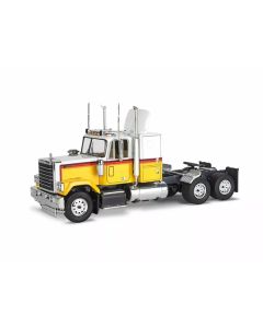 Revell 1978 Chevrolet Bison Truck Tractor 1/32 Scale Model Kit - Unleash Your Inner Builder!