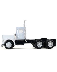 Promotex Peterbilt Short Day Cab - White - 1/87 Scale (HO) Model Truck