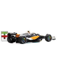 Spark 1/18 McLaren MCL60 #4 Lando Norris Chrome British GP F1 - Display Case & Pit Board Included